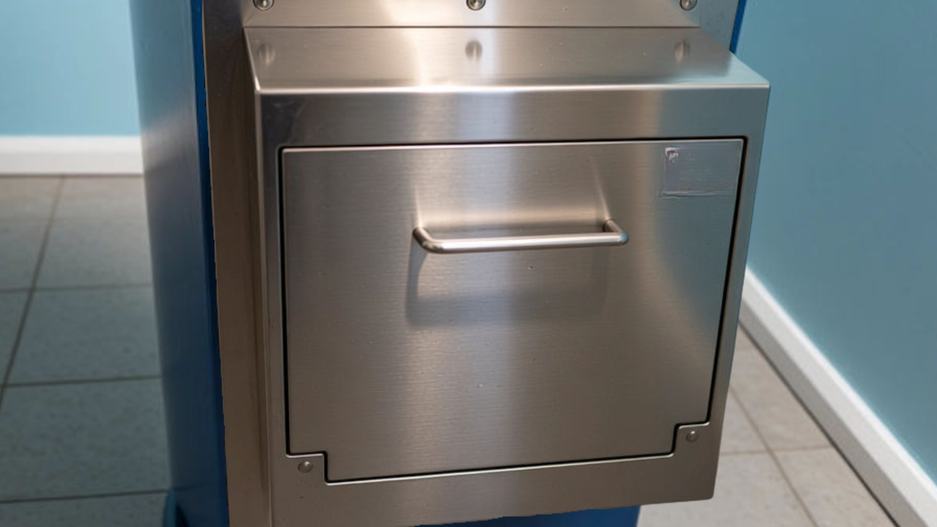 Stainless steel refuse chute door